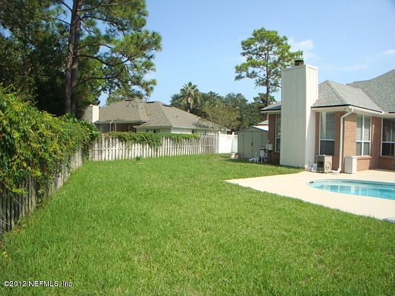 4th image of 14209 Twin Falls Dr E