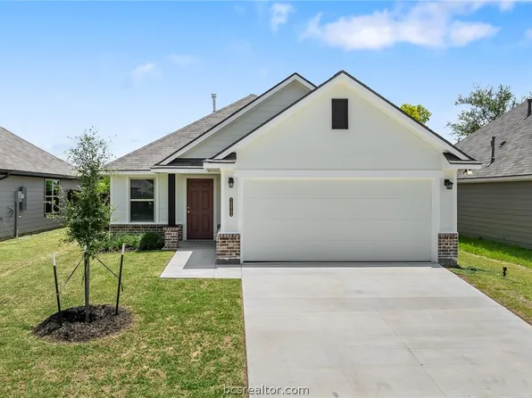 1635 Lucky St, Bryan, TX 77803