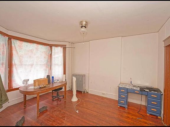 3rd image of 147 Western Ave #1