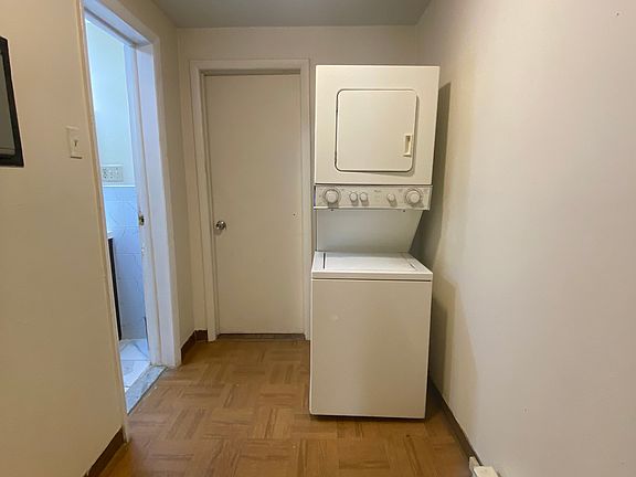 4th image of 3215 Powelton Ave #1
