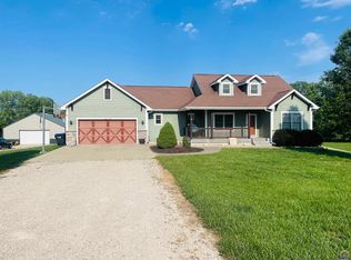 8448 NW Hoch Rd, Silver Lake, KS 66539