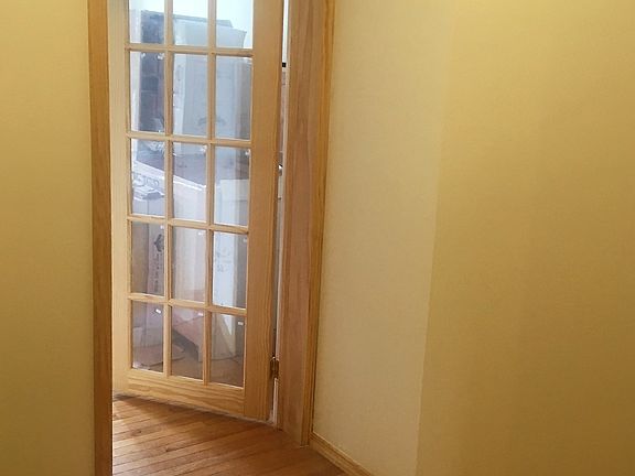 3rd image of 211 India St #2RR