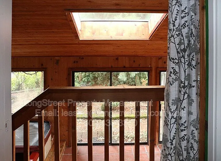 1692 SW Reed Pl — Photo 7