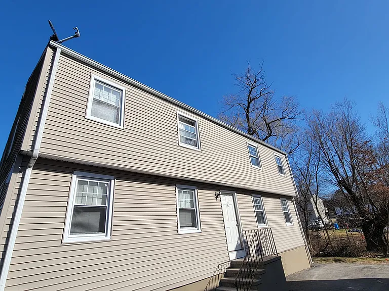 239 Fitch St #C02 — Photo 9