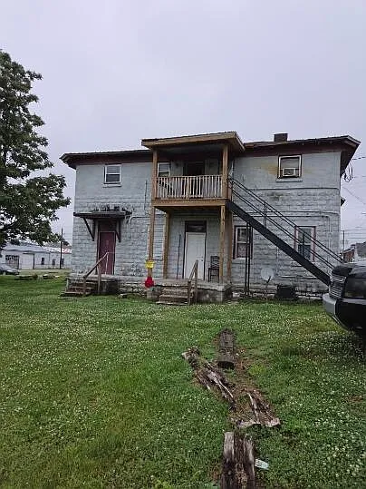1 bed, 1.0 bath, 1600 sqft, $400 — Photo 2