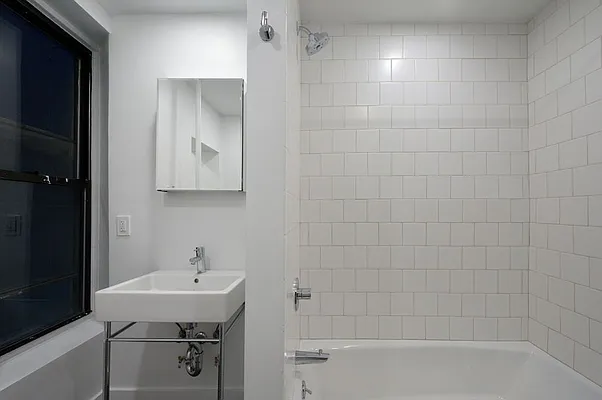 Rented by Aether Property Group | media 11