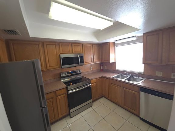 5th image of 2321 Crutchfield Rd #2321