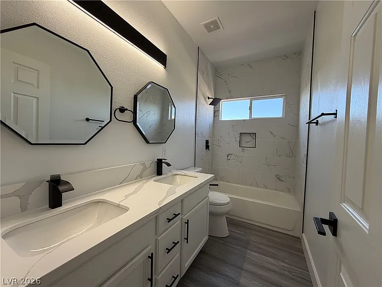2456 Sheltered Meadows Ln — Photo 26