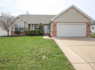 113 Black Lantern Trl, Saint Peters, MO 63376