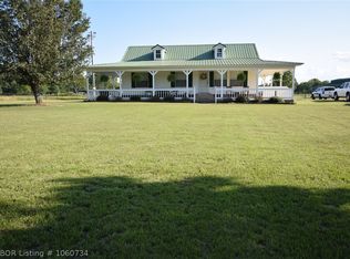 462114 E 1040th Rd, Sallisaw, OK 74955