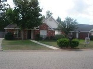 1240 Colonial Hills Dr, Mobile, AL 36695