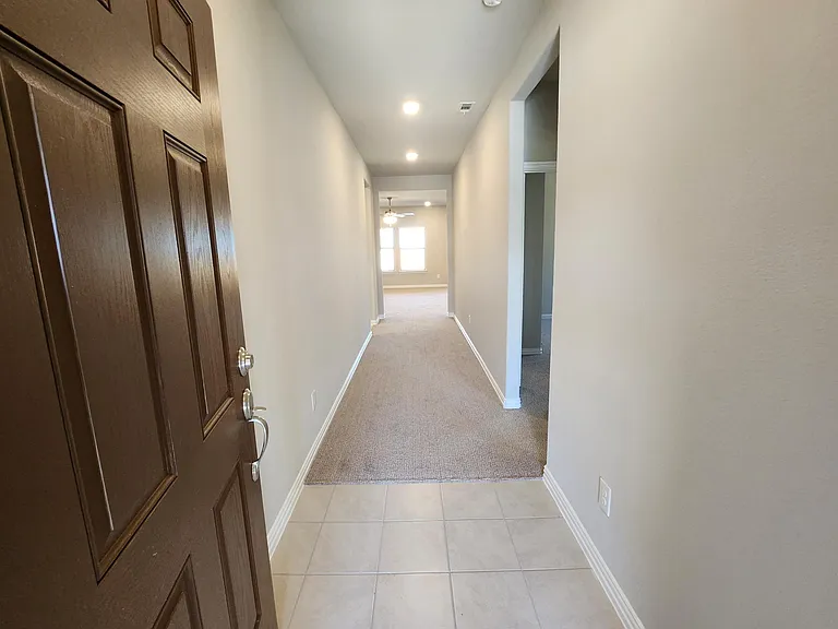 3812 Chalk Hill Ave — Photo 6