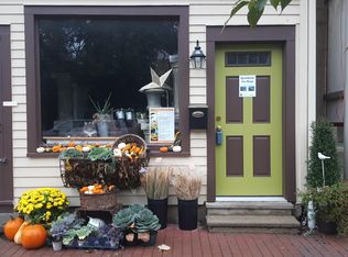 8 E Main St, Clinton, NJ 08809