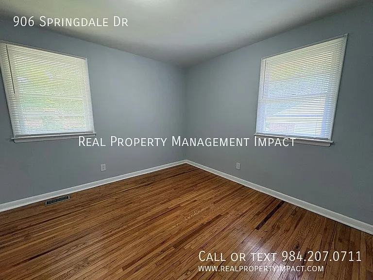 906 Springdale Dr — Photo 34