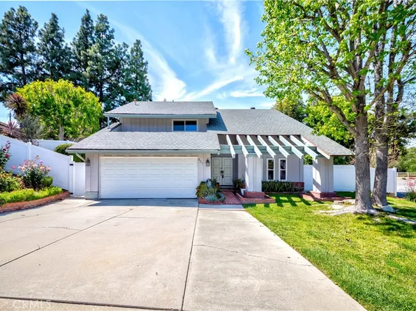 823 Adlena Dr, Fullerton, CA 92833