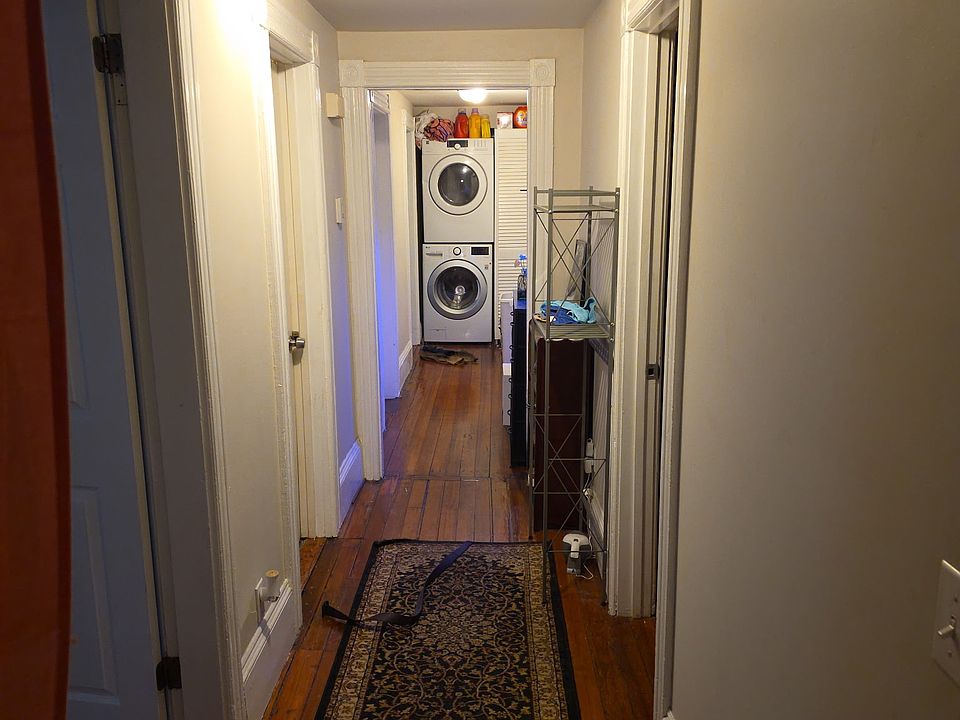 1st image of 29 Brighton St #1