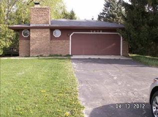 7478 Spring Brook Rd, Rockford, IL 61114