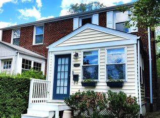 5837 Edgehill Dr #1, Alexandria, VA 22303