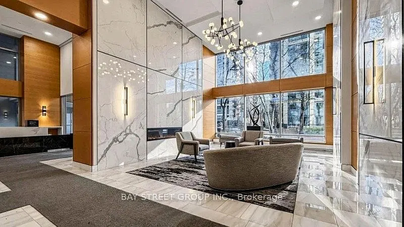 1 bed, $2,050 — Photo 4