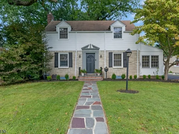 68 Meadowbrook Rd, North Plainfield Boro, NJ 07062