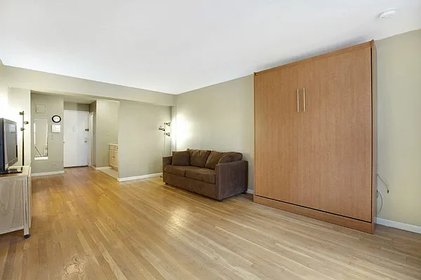 Sold by Level Group | media 4