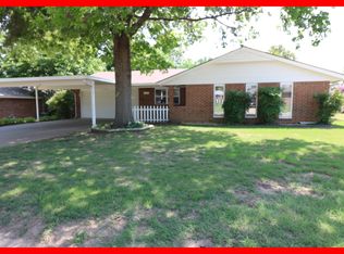130 S Fenway Pl, Bartlesville, OK 74006