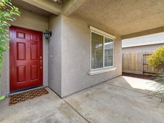 2nd image of 160 Hudson Way