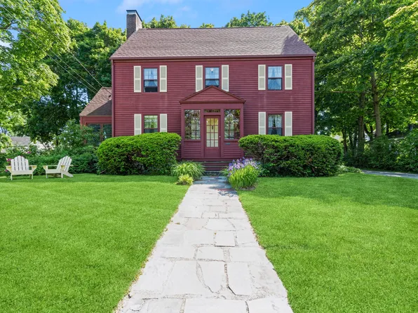 19 Cleveland Street, Saco, ME 04072