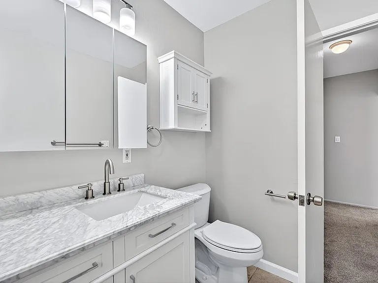 4913 Premiere Ave — Photo 29