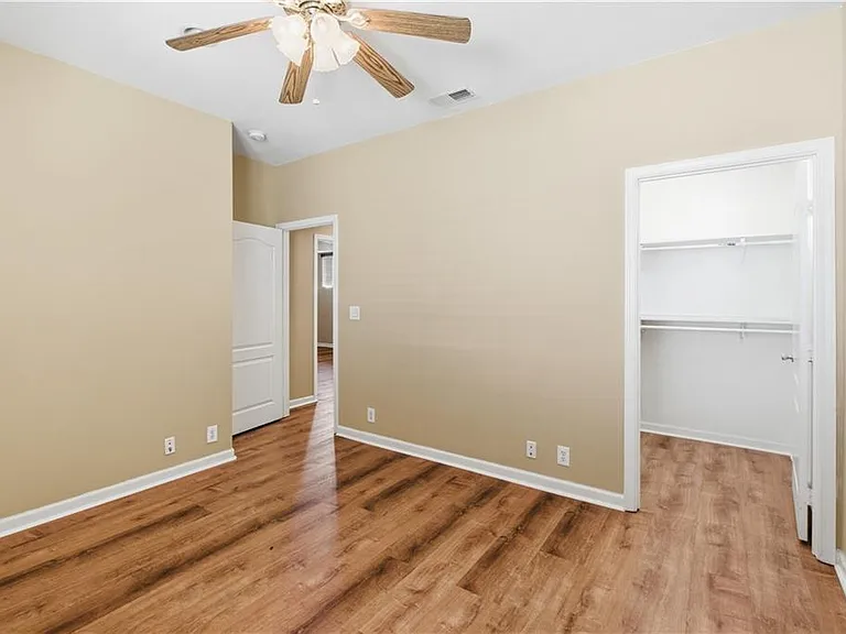 6958 Amigo Ave — Photo 13