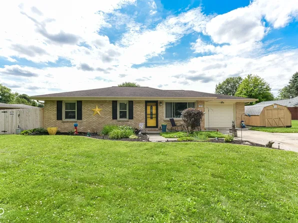 7411 Plantation Dr, Anderson, IN 46013
