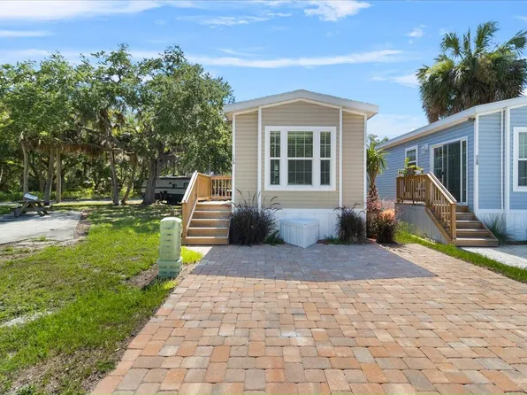 11240 N Northwood Dr #128, Inglis, FL 34449