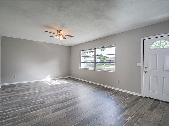 2nd image of 1408 Murray Ave