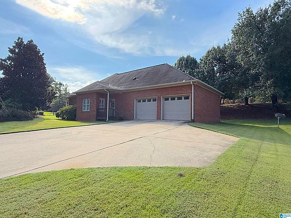4th image of 501 Magnolia Crest Cir