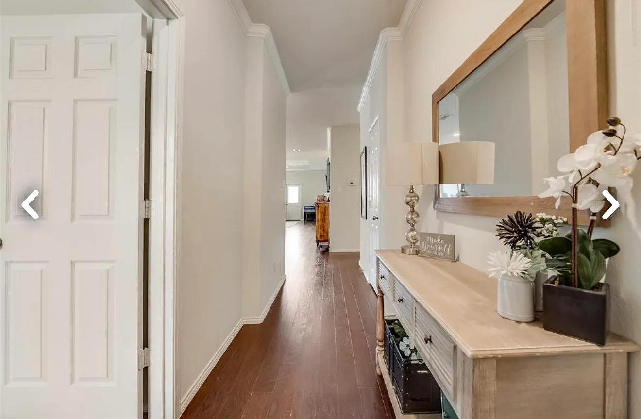 4 bed, 1953 sqft, $2,425 — Photo 4