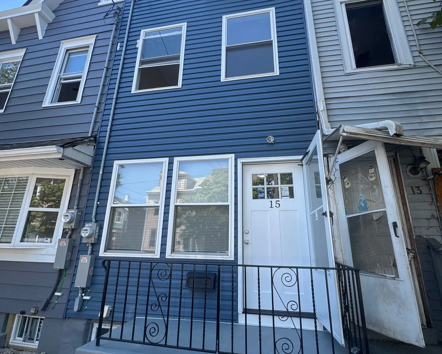 4 bed, 1.5 bath, 1223 sqft, $2,800 — Photo 1