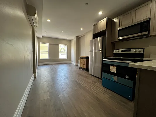 Rented by JB Mac Real Estate Inc. | media 2