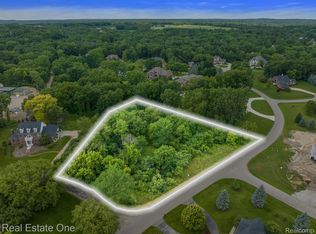 Falling Tree Court Knob Creek Farms, Rochester, MI 48306