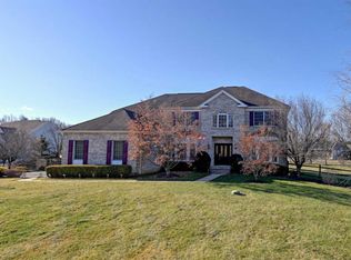 2 Arlenes Way, Cream Ridge, NJ 08514