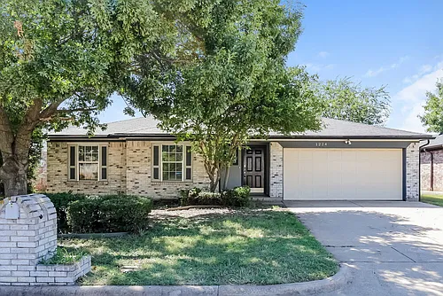 1224 Nicole Way Photo 1 1224 Nicole Way Photo 1