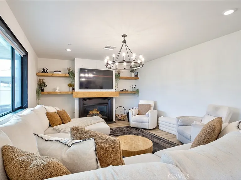 33063 Table Rock Dr — Photo 5