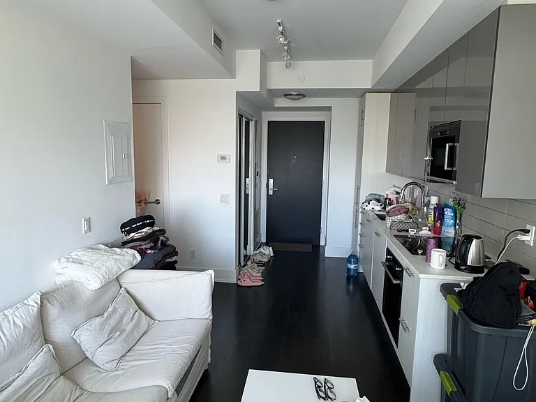 403 Church St #2211 — Photo 1