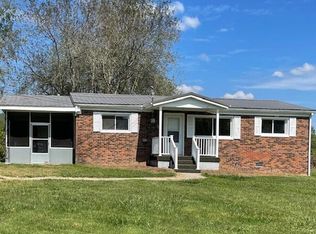 411 State Highway 3085, Flat Lick, KY 40935