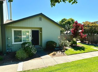 387 Wall Pl, Santa Rosa, CA 95401