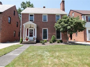 2472 Saybrook Rd, University Heights, OH 44118