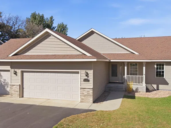 1037 Cory Ln, Saint Cloud, MN 56303