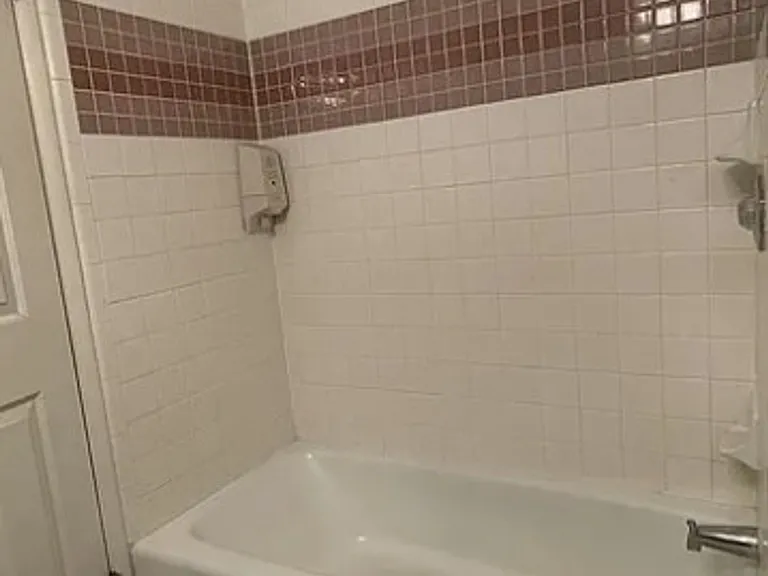 299 N Highland Dr — Photo 13