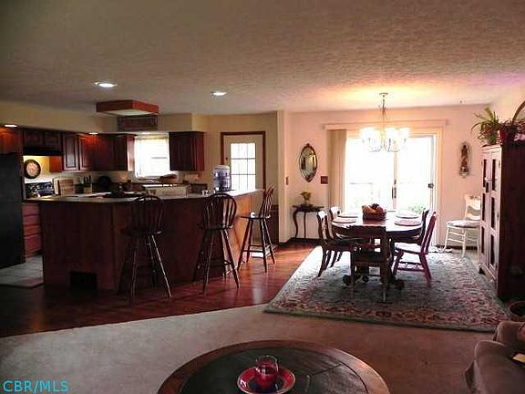 4th image of 146 Seymour Pl