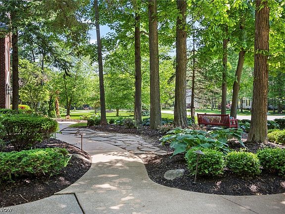3rd image of 6520 Hammontree Dr
