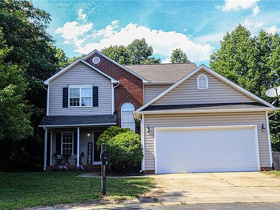 3rd image of 3700 Heather View Ln